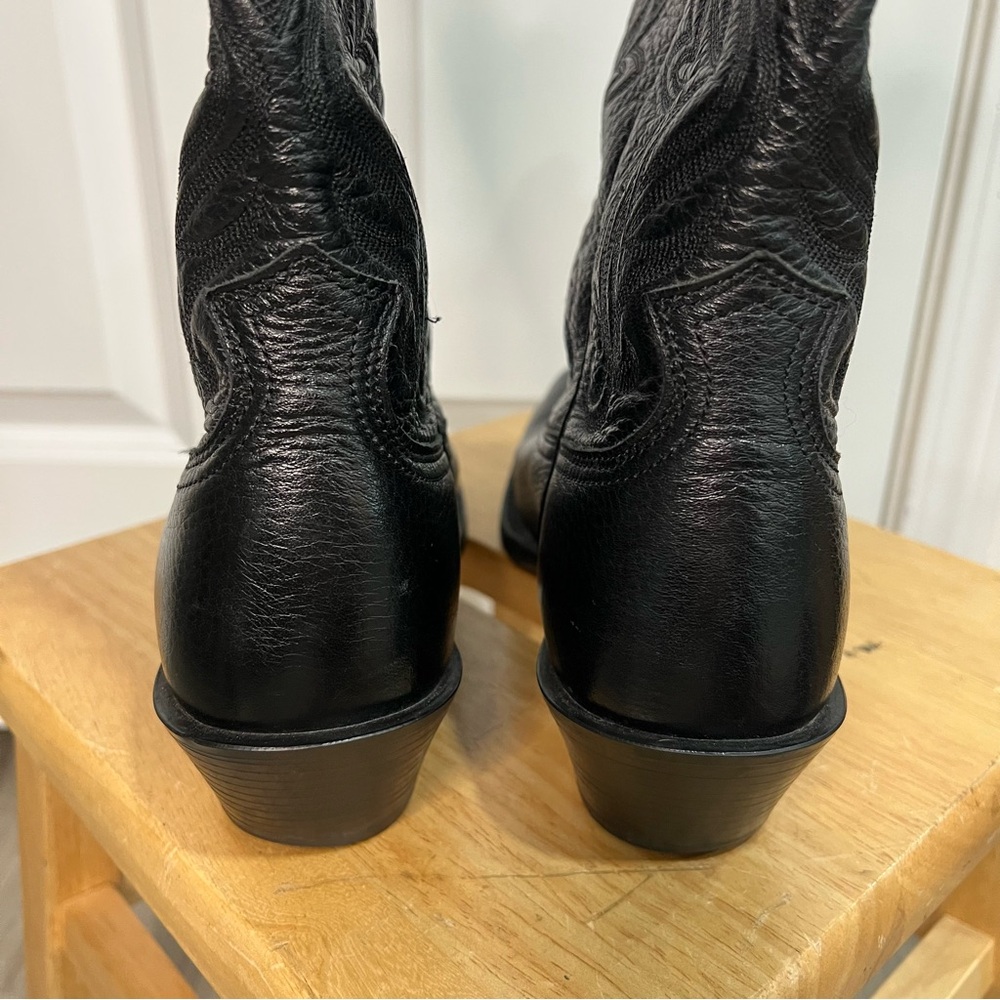 Ariat Women's Legend
Western Black Leather Boots size 7B - Picture 9 of 11